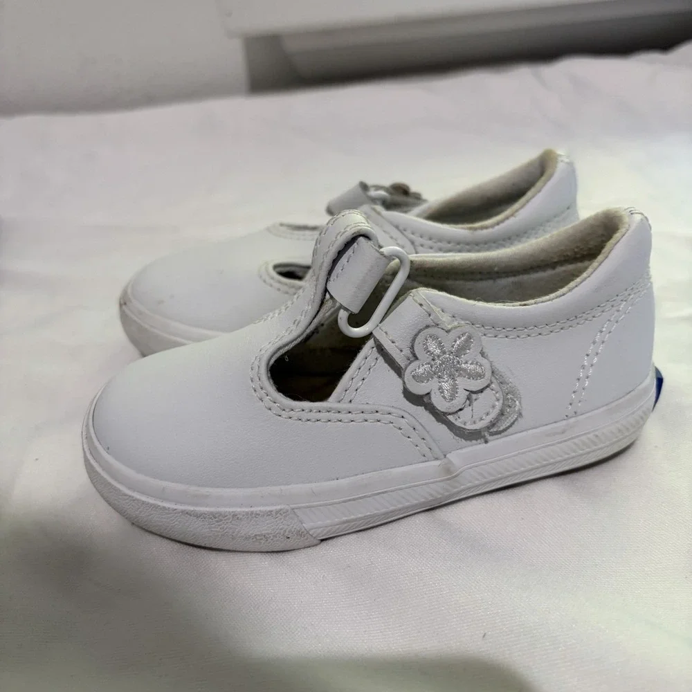 Keds Toddler Girls Size 6 Leather Mary Jane White Shoes Daphne T Strap Classic